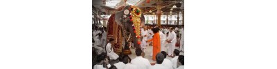 ஸ்ரீசாய்பாபா - புட்டபர்தி - ஆந்திரபிரதேசம்